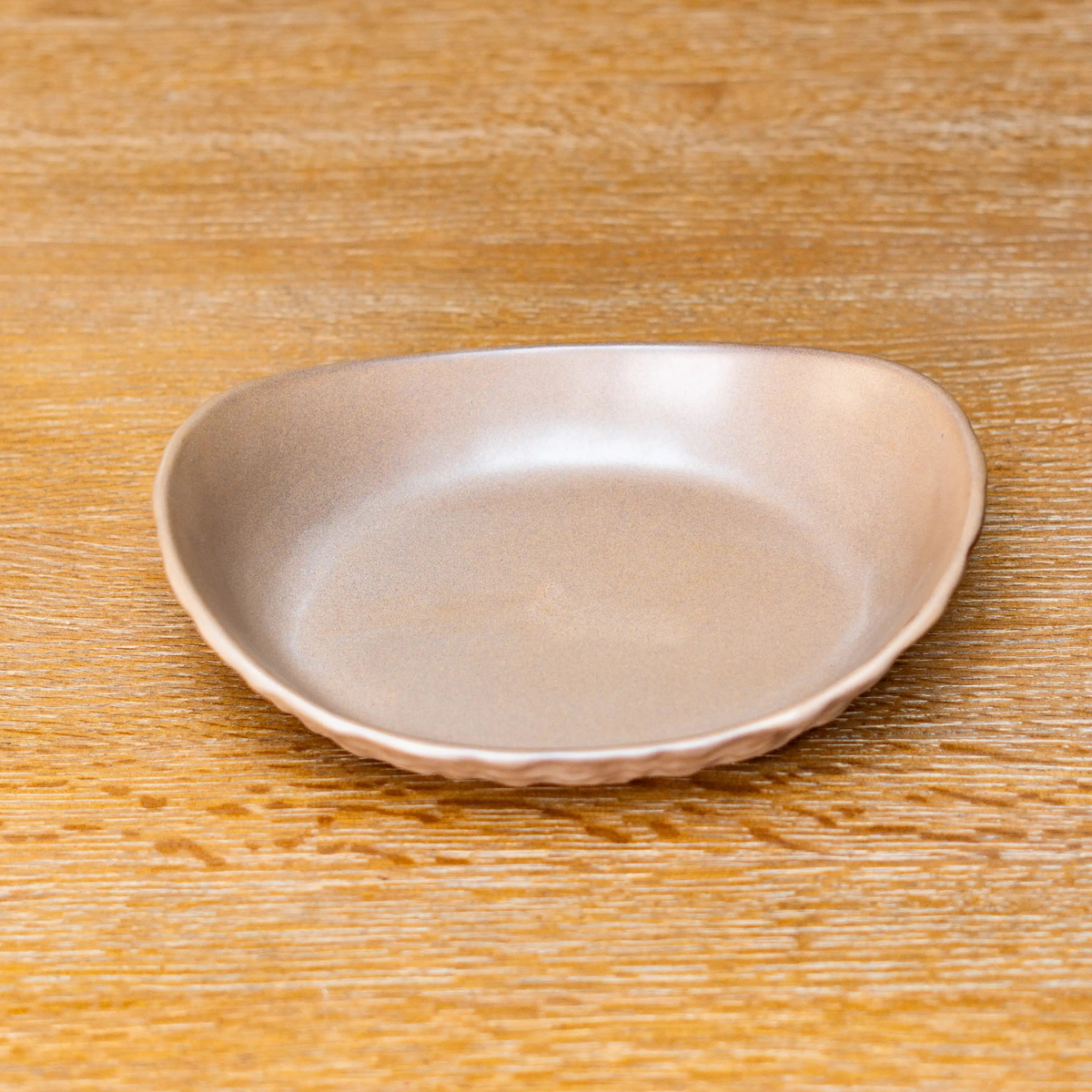 The Sierra Stoneware Bowl ( 23cm x 17cm )